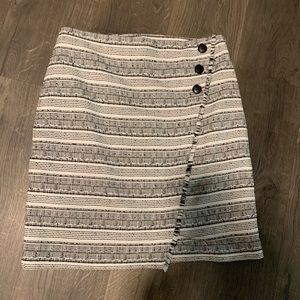 Ann Taylor Loft White and Black Skirt